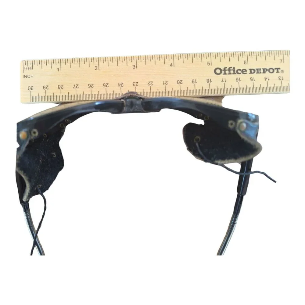 Vintage 80s Vuarnet Skilynx Sunglasses leather side blinkers nose guard w case